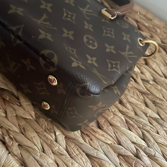 Louis Vuitton Monogram Pallas BB crossbody bag - Picture 7 of 16